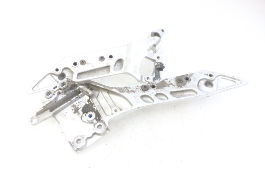 photo de PAR DE PLATINA APOIO DE PÉ DIANTEIRO YAMAHA FJR ABS 1300 (2006 - 2012) - Ampliação técnica