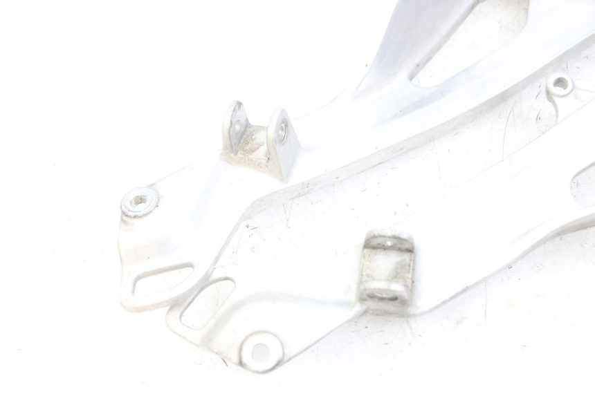 photo de PAR DE SUPORTE DE DESCANSO DE PÉ DIANTEIRO YAMAHA TDM ABS 900 (2002 - 2014) - Estado da superfície