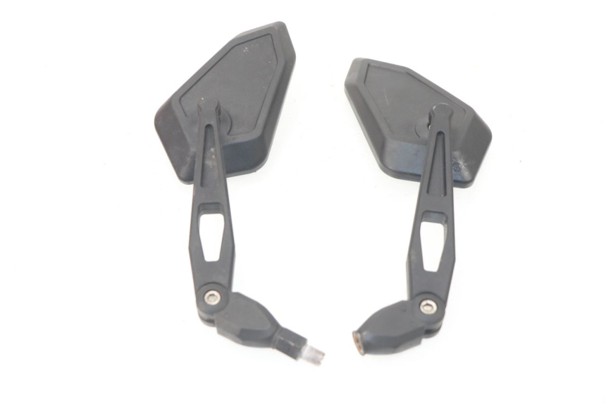 photo de PAR DE ESPELHOS RETROVISORES HONDA CBF 500 (2004 - 2007) - Pontos de fixação