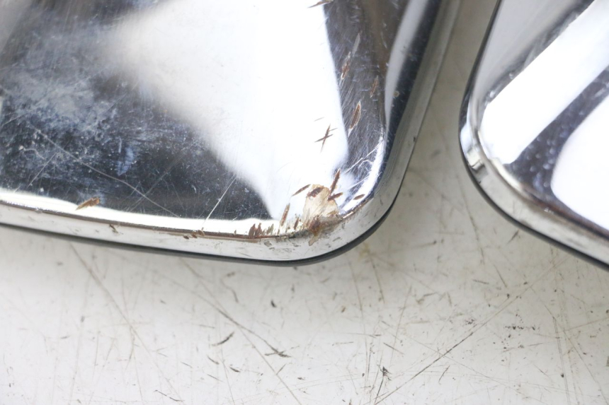 photo de PAR DE ESPELHOS RETROVISORES HONDA CBF 500 (2004 - 2007) - Pontos de fixação