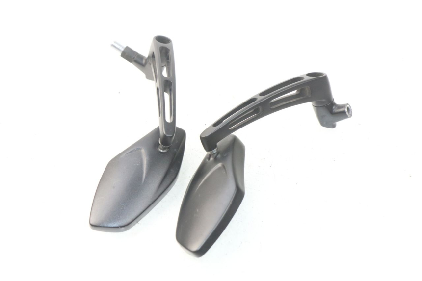 photo de PAR DE ESPELHOS RETROVISORES YAMAHA FZ8 800 (2010 - 2016) - Outro ângulo de visão