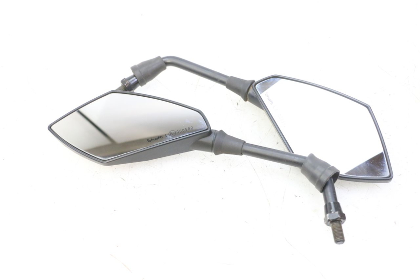 photo de PAR DE ESPELHOS RETROVISORES SUZUKI GS GSE 500 (2001 - 2003) - Vista principal