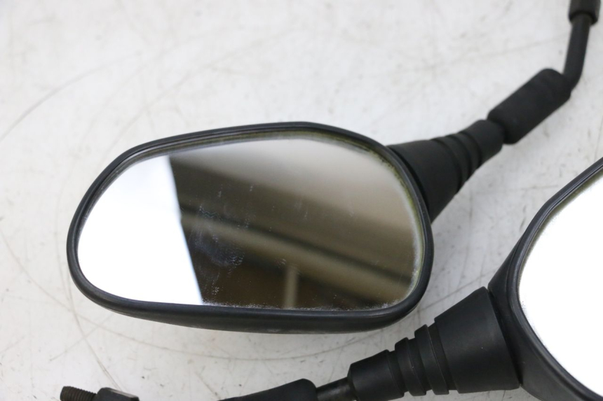 photo de PAR DE ESPELHOS RETROVISORES JM MOTORS SANTANA 50 (2014 - 2023) - Detalhe da peça