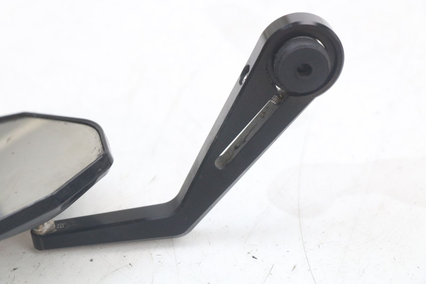 photo de PAR DE ESPELHOS RETROVISORES SUZUKI GSR 750 (2011 - 2017) - Vista geral