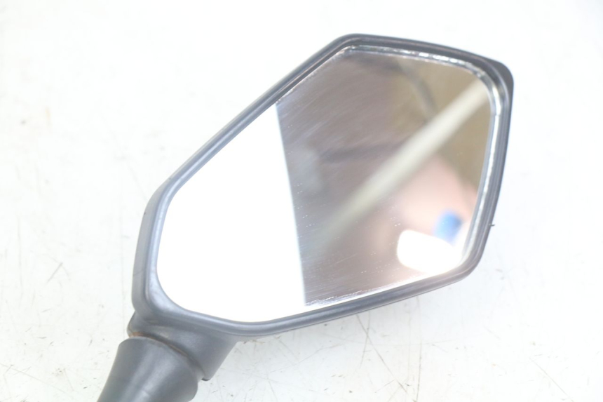 photo de PAR DE ESPELHOS RETROVISORES DAELIM VJ ROADWIN FI 125 (2008 - 2017) - Pontos de fixação
