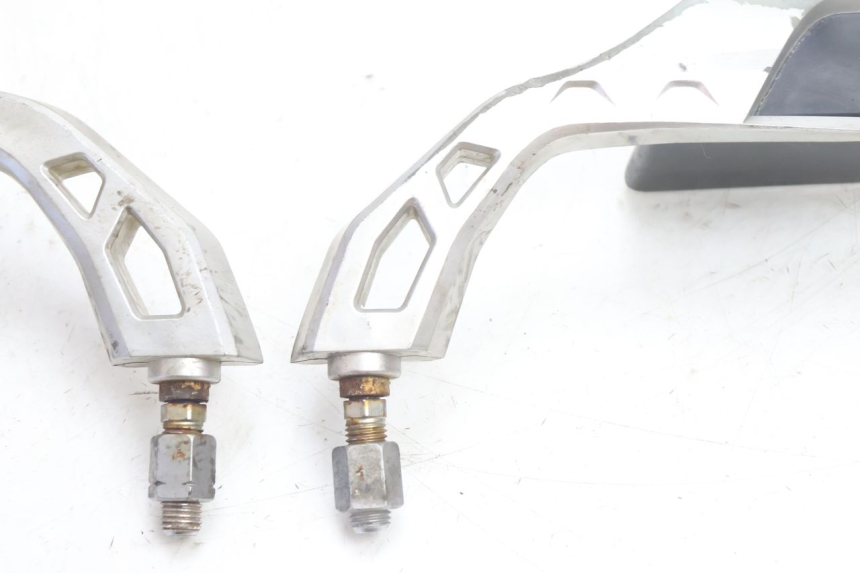 photo de PAR DE ESPELHOS YAMAHA XJR 1300 (1998 - 2002) - Vista de perto