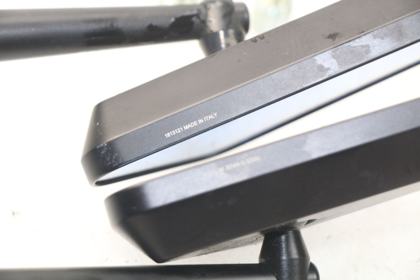 photo de PAR DE ESPELHOS RETROVISORES KAWASAKI Z Z900 900 (2017 - 2019) - Detalhe da peça