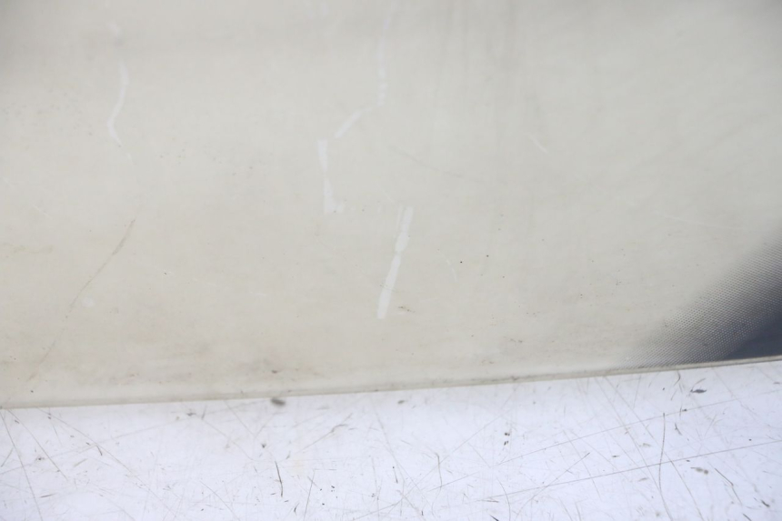 photo de PARABRISAS SUZUKI BURGMAN 125 (2007 - 2014) - Estrutura - ampliação