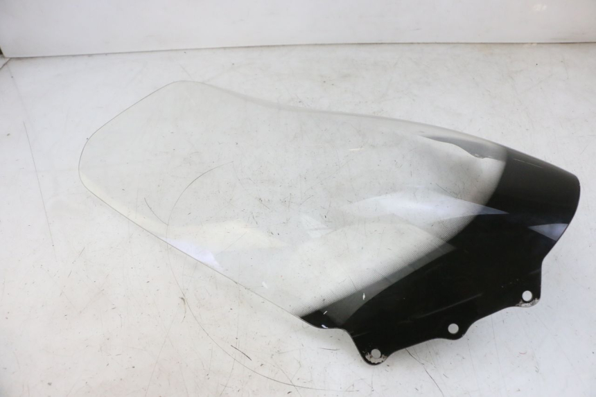 photo de PARABRISAS SUZUKI BURGMAN 125 (2007 - 2014) - Estado da superfície