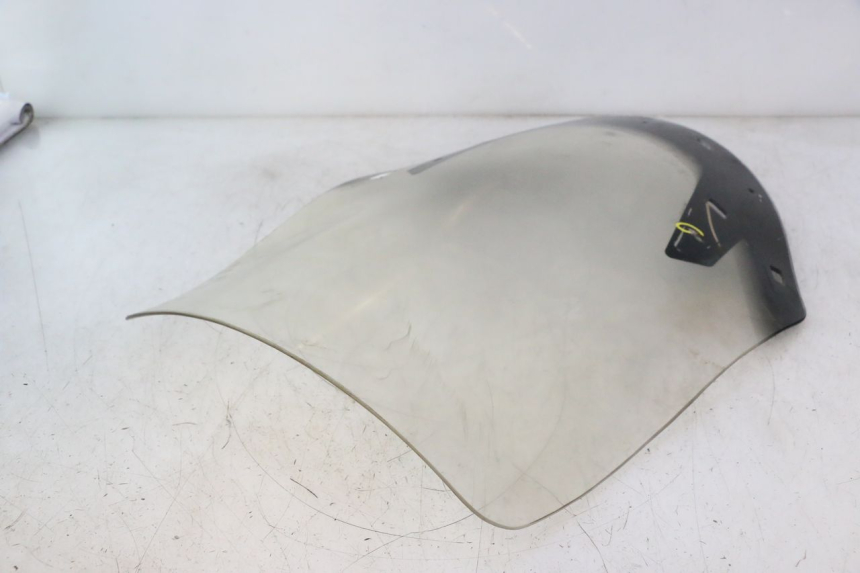 photo de PARABRISA SUZUKI BURGMAN EXECUTIVE ABS 650 (2006 - 2012) - Vista de perto