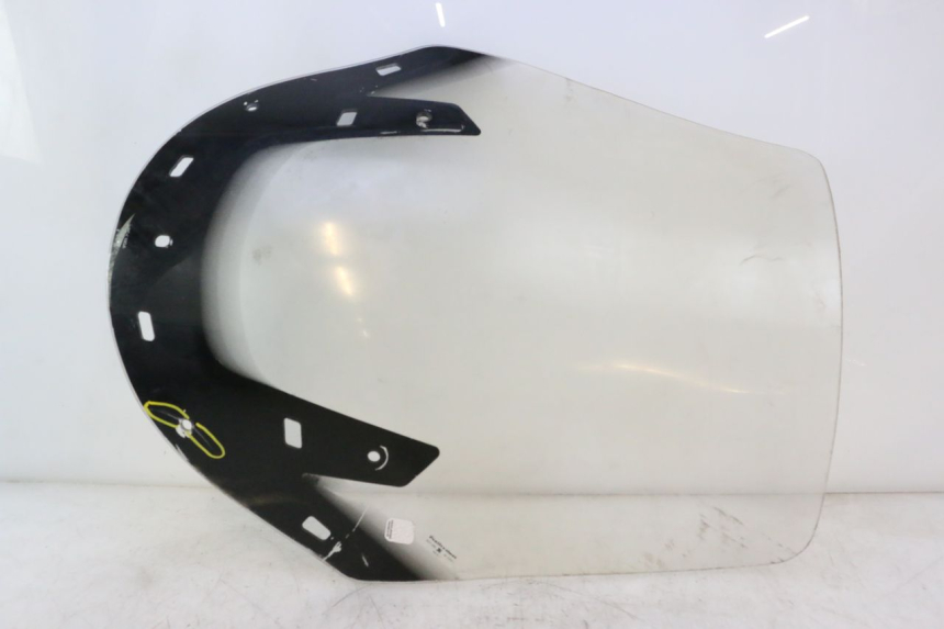 photo de PARABRISA SUZUKI BURGMAN EXECUTIVE ABS 650 (2006 - 2012) - Estrutura - ampliação