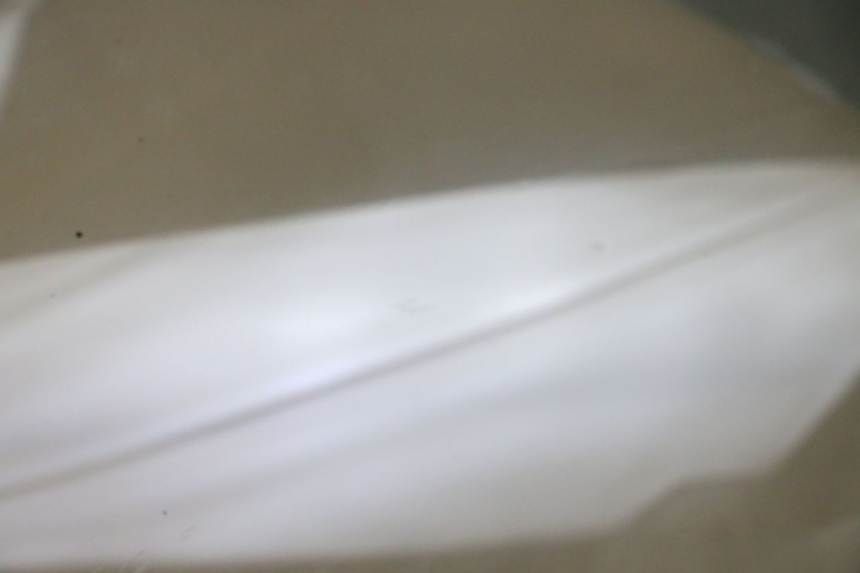 photo de PARABRISAS PEUGEOT CITYSTAR 50 (2013 - 2017) - Zoom do estado de desgaste