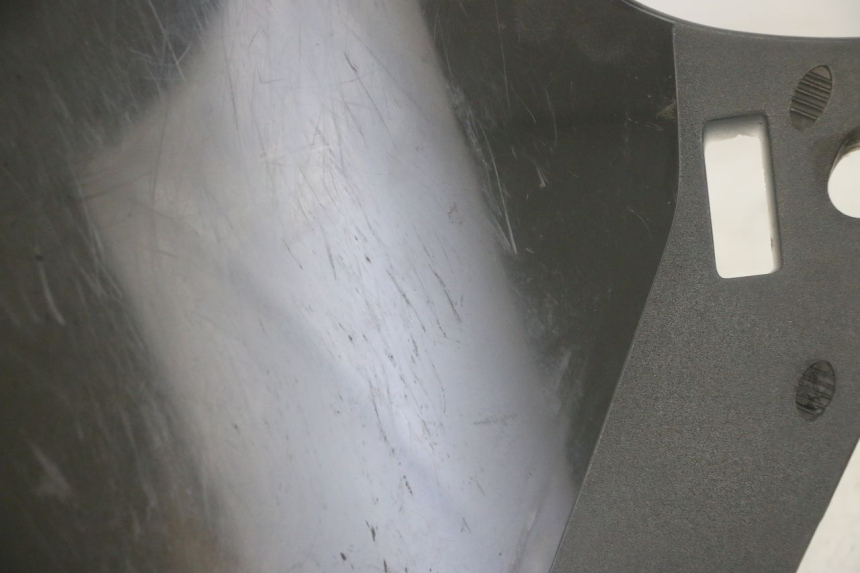 photo de PARABRISAS PEUGEOT ELYSTAR 50 (2002 - 2014) - Estado da superfície