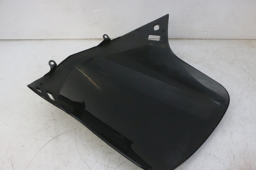 photo de PARABRISAS PEUGEOT ELYSTAR 50 (2002 - 2014) - Detalhes característicos
