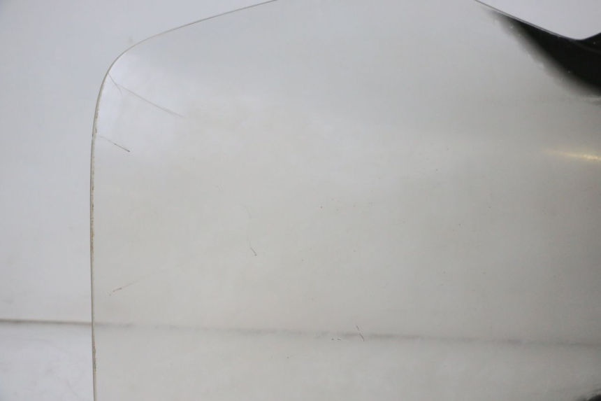 photo de PARABRISAS HONDA FES S-WING SWING ABS 125 (2007 - 2015) - Pontos de fixação