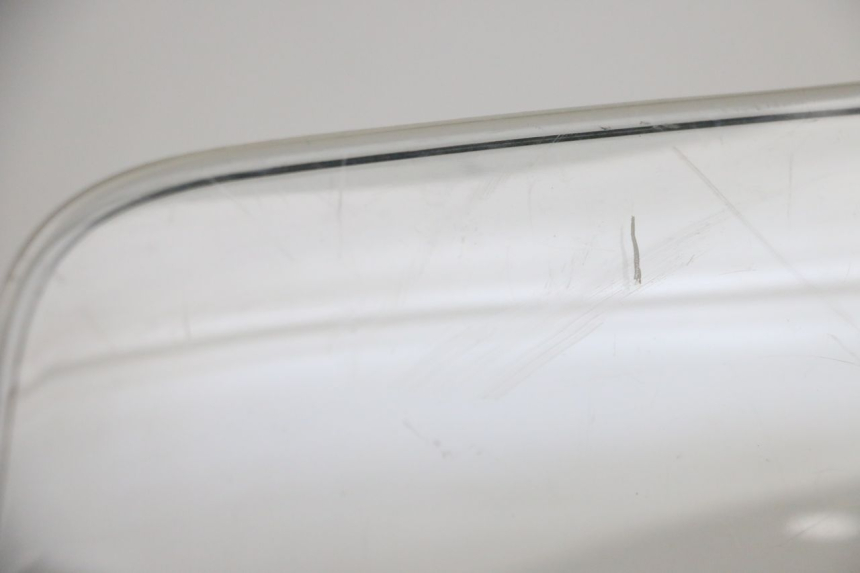 photo de PARABRISAS PEUGEOT GEOPOLIS RS 125 (2007 - 2009) - Detalhe da peça