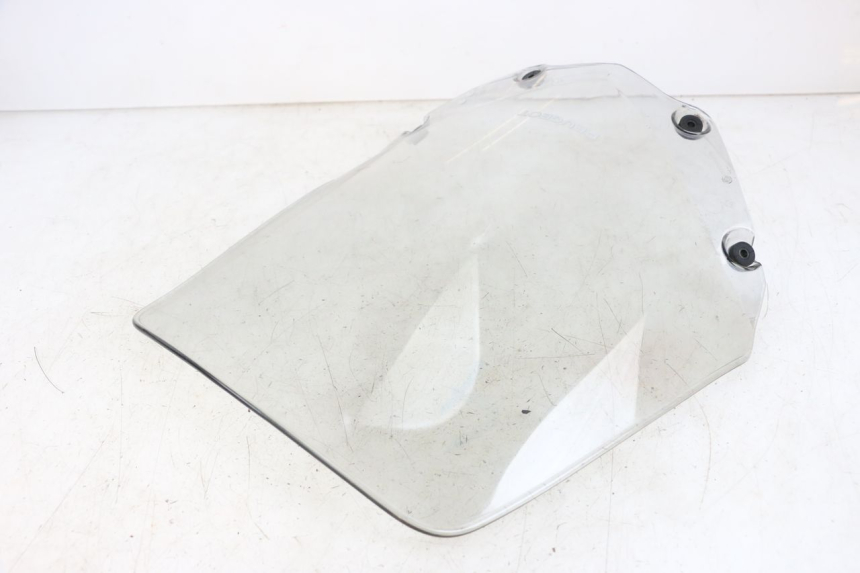 photo de PARABRISAS PEUGEOT GEOPOLIS RS 125 (2007 - 2009) - Detalhes característicos