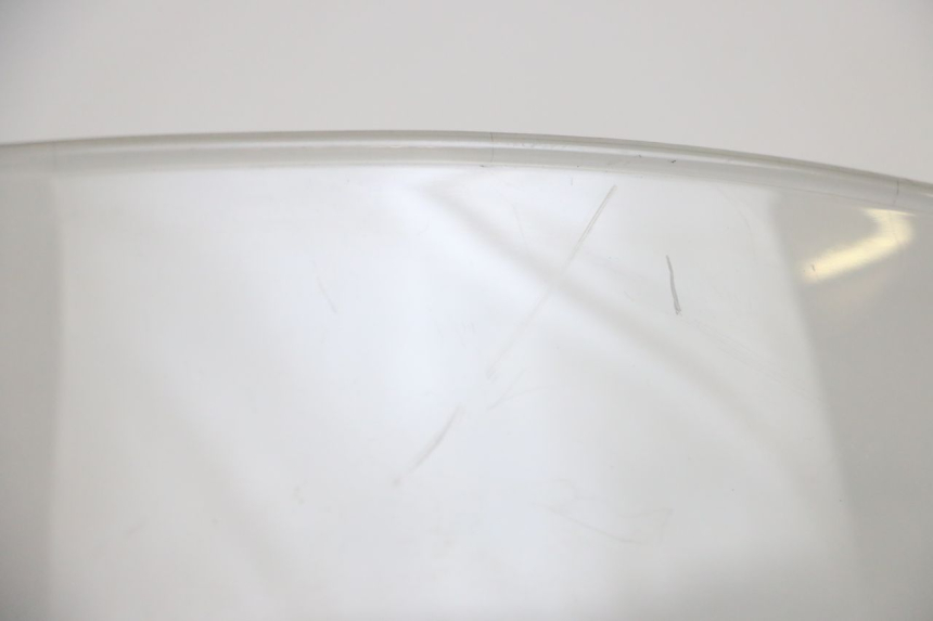 photo de PARABRISAS PEUGEOT GEOPOLIS RS 125 (2007 - 2009) - Pontos de fixação