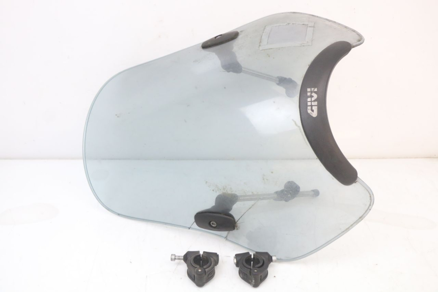 photo de PARABRISAS SUZUKI GN 125 (1997 - 2000) - Outro ângulo de visão