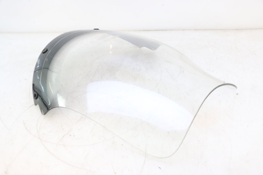 photo de PARABRISAS KYMCO GRAND DINK 125 (2008 - 2014) - Pontos de fixação