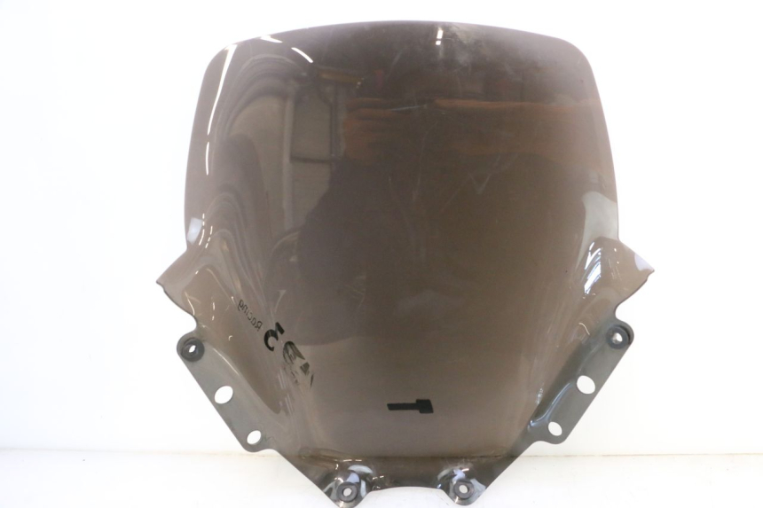 photo de PARABRISAS PIAGGIO MP3 RL 250 (2006 - 2010) - Zoom do estado de desgaste