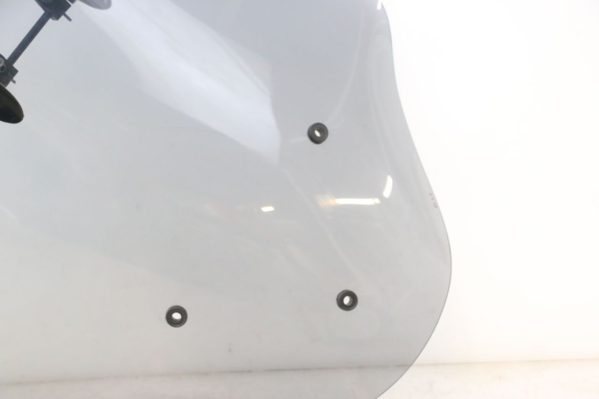 photo de PARABRISA PIAGGIO MP3 500 (2016 - 2018) - Detalhe da peça