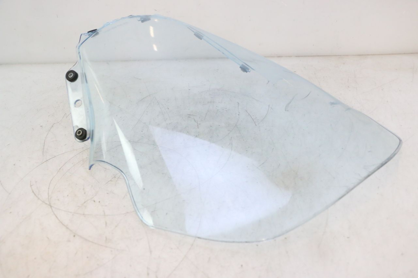 photo de PARABRISAS PIAGGIO MP3 125 (2006 - 2014) - Detalhes característicos