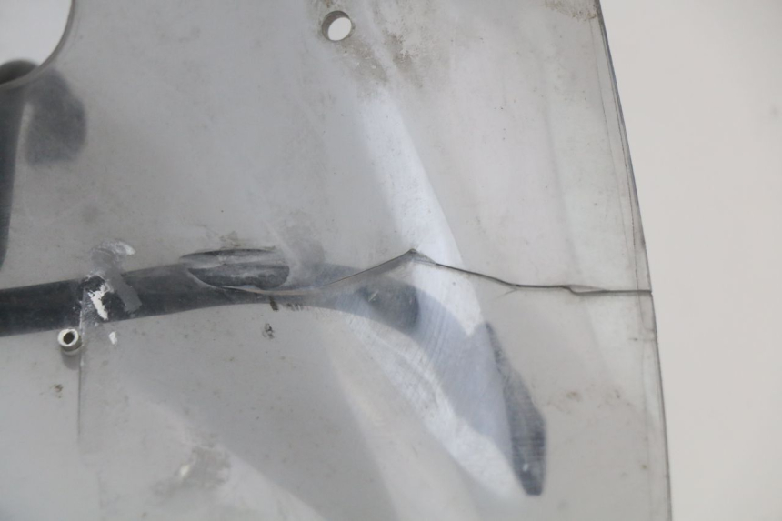 photo de PARABRISAS PEUGEOT LUDIX 50 (2005 - 2007) - Outro ângulo de visão