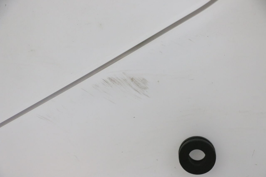 photo de PARABRISAS PIAGGIO NRG POWER PUREJET 50 (2018 - 2021) - Pontos de fixação