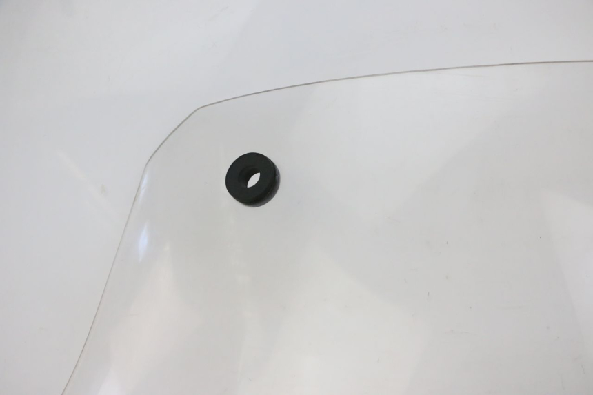 photo de PARABRISAS PIAGGIO VESPA LX IE 125 (2010 - 2012) - Marcações e referências