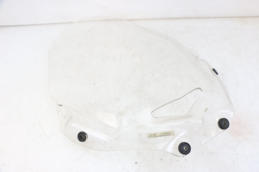 photo de PARABRISAS PEUGEOT SATELIS COMPRESSOR K15 125 (2006 - 2009) - Pontos de fixação