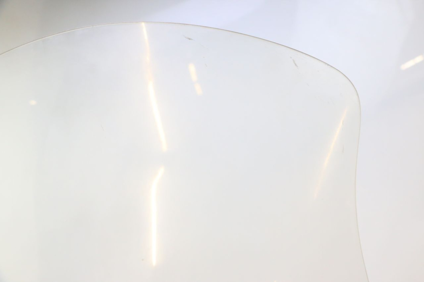photo de PARABRISA RAZZO STEED 125 (2012 - 2018) - Inspeção visual
