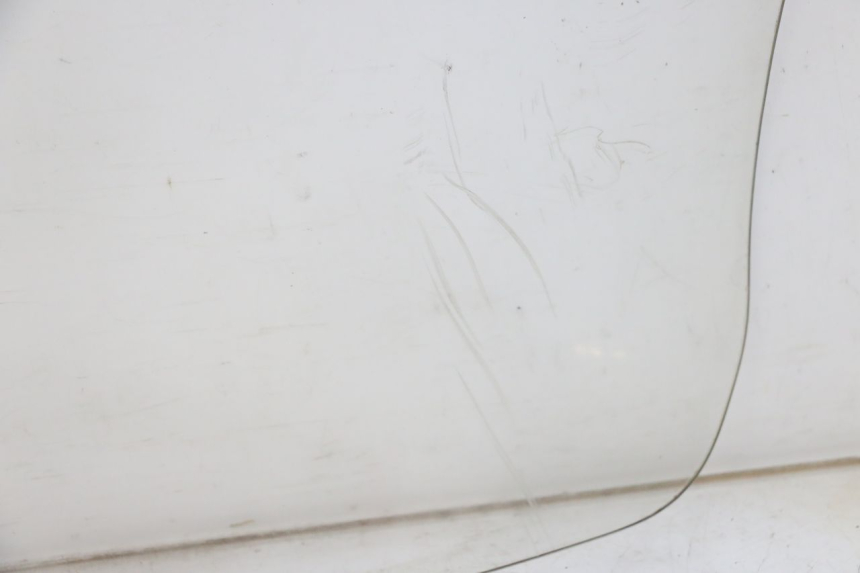 photo de PARABRISAS SUZUKI BURGMAN 125 (2015 - 2017) - Outro ângulo de visão