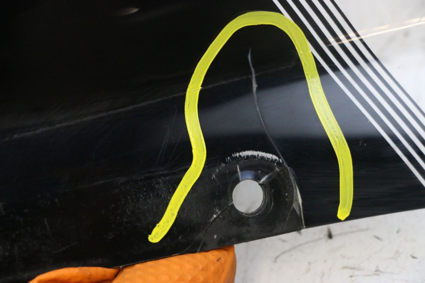 photo de PARABRISAS YAMAHA TDM ABS 900 (2002 - 2014) - Zoom do estado de desgaste
