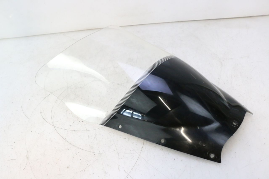 photo de PARABRISAS YAMAHA TDM ABS 900 (2002 - 2014) - Pontos de fixação