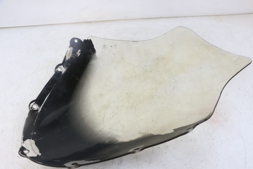 photo de PARABRISAS SUZUKI UH BURGMAN 125 (2002 - 2006) - Pontos de fixação