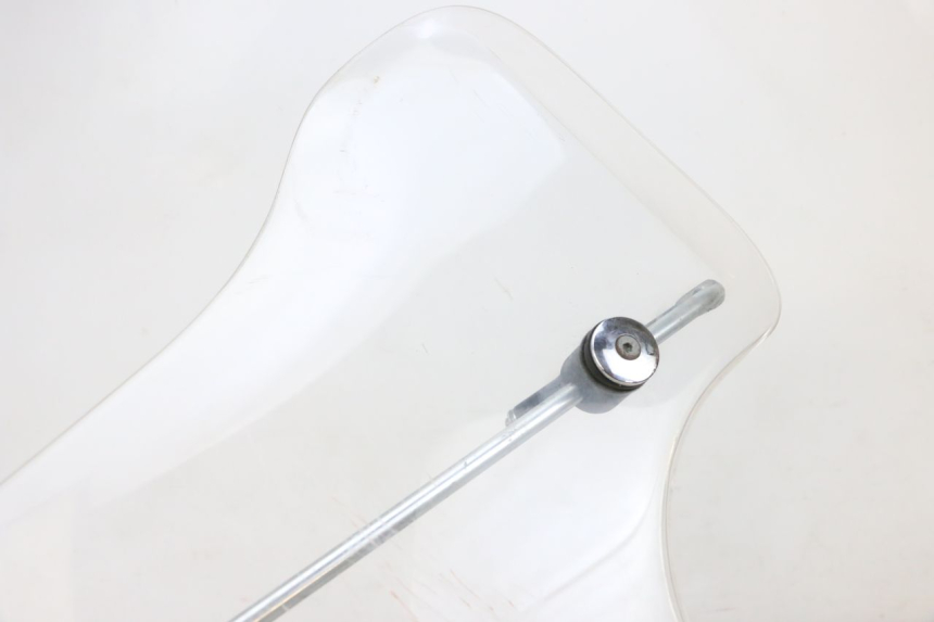 photo de PARABRISAS PIAGGIO VESPA GTS SUPER IE 125 (2009 - 2016) - Detalhe da peça