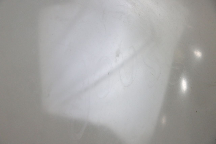 photo de PARABRISAS PIAGGIO X8 125 (2004 - 2007) - Detalhe da peça