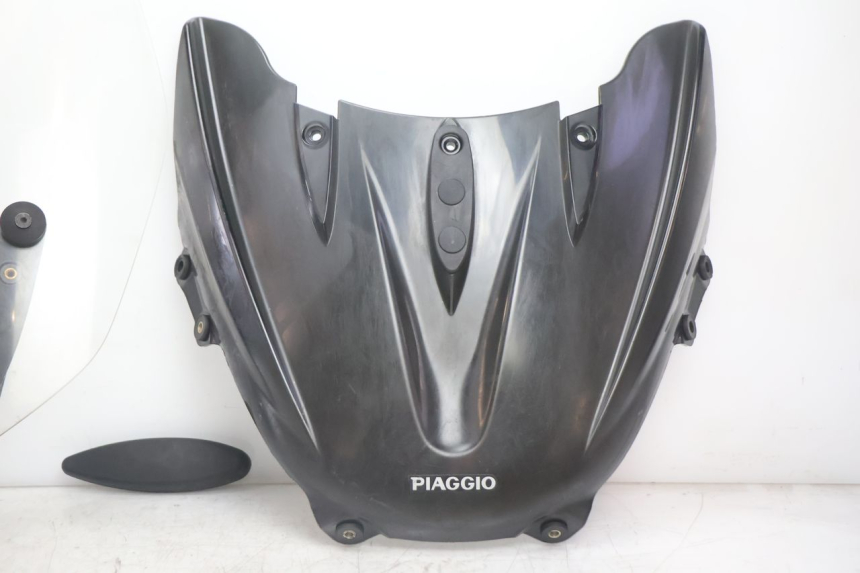 photo de PARABRISAS PIAGGIO X9 EVOLUTION 125 (2003 - 2007) - Estado da superfície
