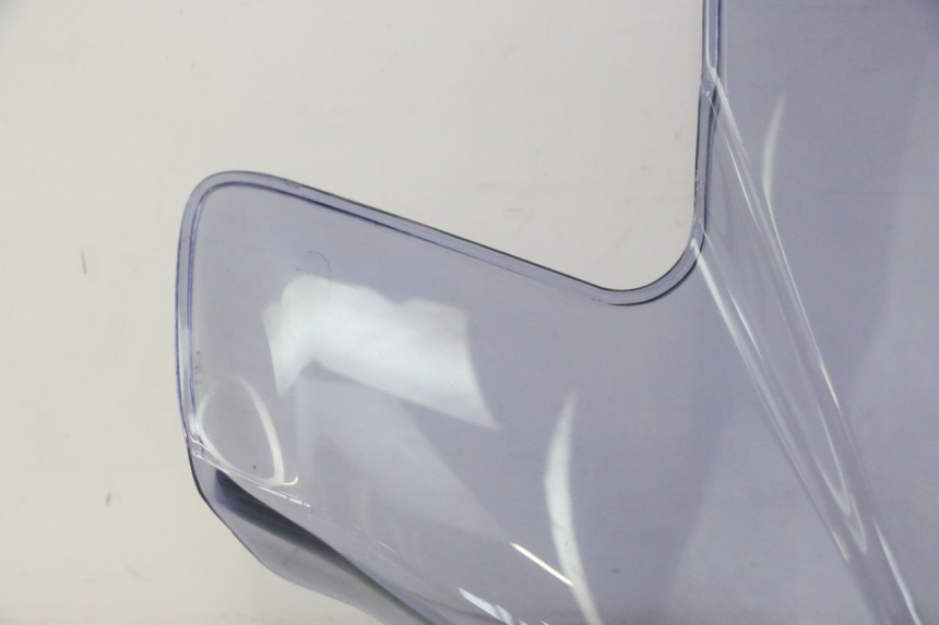 photo de PARABRISAS YAMAHA YP MAJESTY 125 (2002 - 2006) - Pontos de fixação