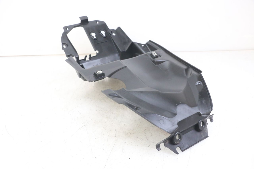 photo de PASSAGEM DA RODA TRASEIRA YAMAHA AEROX 2T 50 (2013 - 2017) - Detalhe da peça