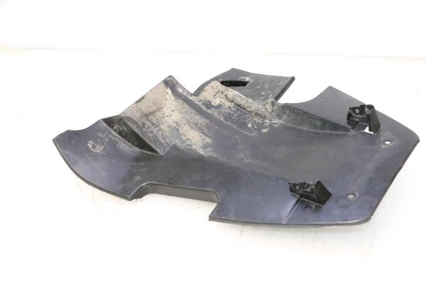 photo de PASSAGEM DA RODA TRASEIRA MBK BOOSTER SPIRIT 50 (2004 - 2017) - Pontos de fixação