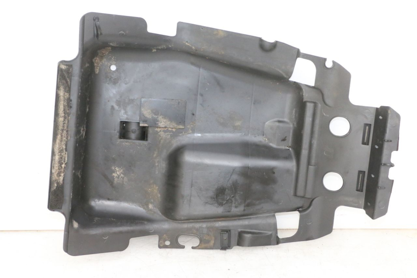 photo de PASSAGEM DA RODA TRASEIRA SUZUKI BURGMAN 650 (2013 - 2020) - Vista principal