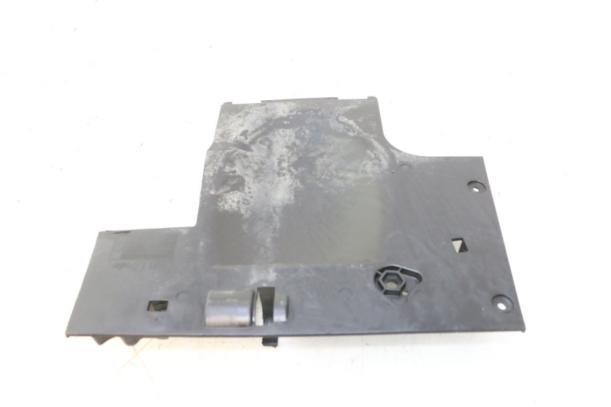 photo de PASSAGEM DA RODA TRASEIRA JM MOTORS F45i 4T 50 (2020 - 2023) - Outro ângulo de visão