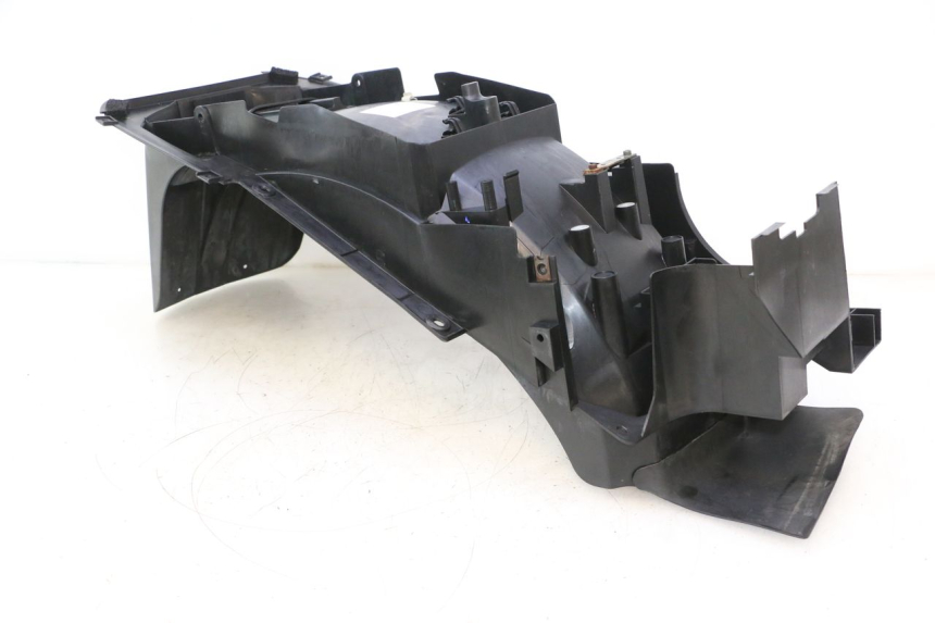 photo de PASSAGEM DA RODA TRASEIRA YAMAHA FJR 1300 (2001 - 2005) - Pontos de fixação