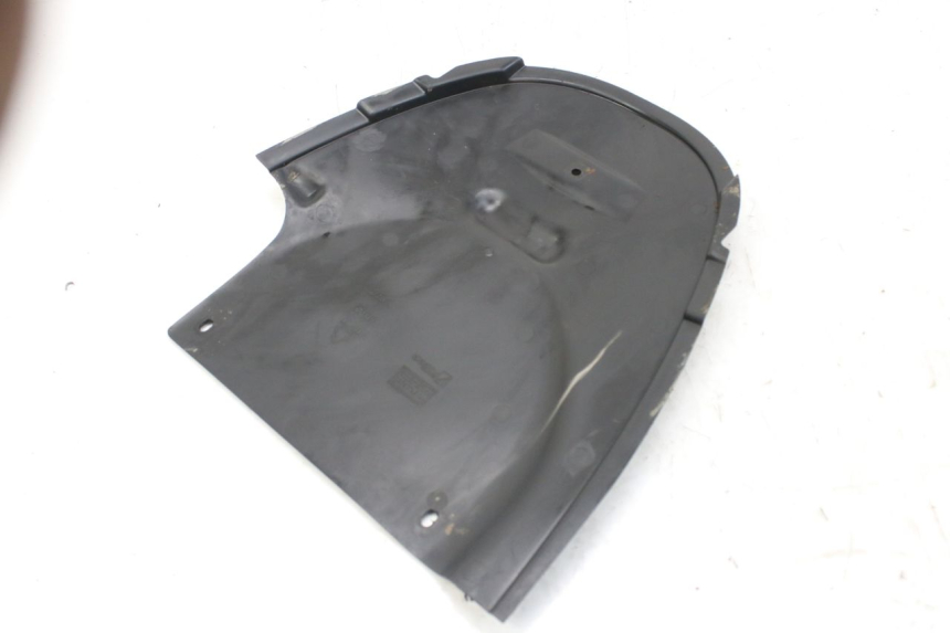 photo de PASSAGEM DA RODA TRASEIRA PIAGGIO FLY 4T 50 (2013 - 2017) - Zoom do estado de desgaste