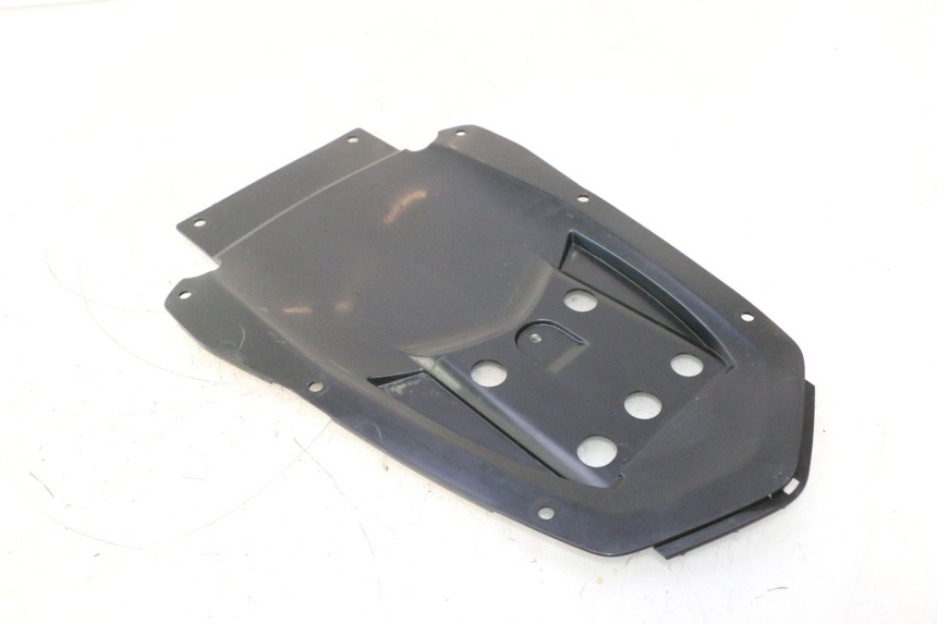 photo de PASSAGEM DA RODA TRASEIRA YAMAHA FZ8 800 (2010 - 2016) - Outro ângulo de visão