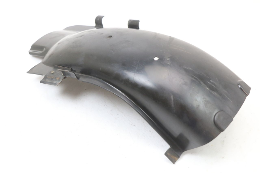 photo de PASSAGEM DA RODA TRASEIRA SUZUKI GN 125 (1997 - 2000) - Zoom do estado de desgaste