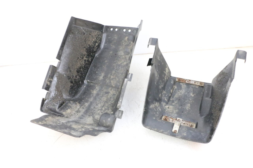 photo de PASSAGEM DA RODA TRASEIRA KAWASAKI GPZ RX 1000 (1986 - 1988) - Outro ângulo de visão