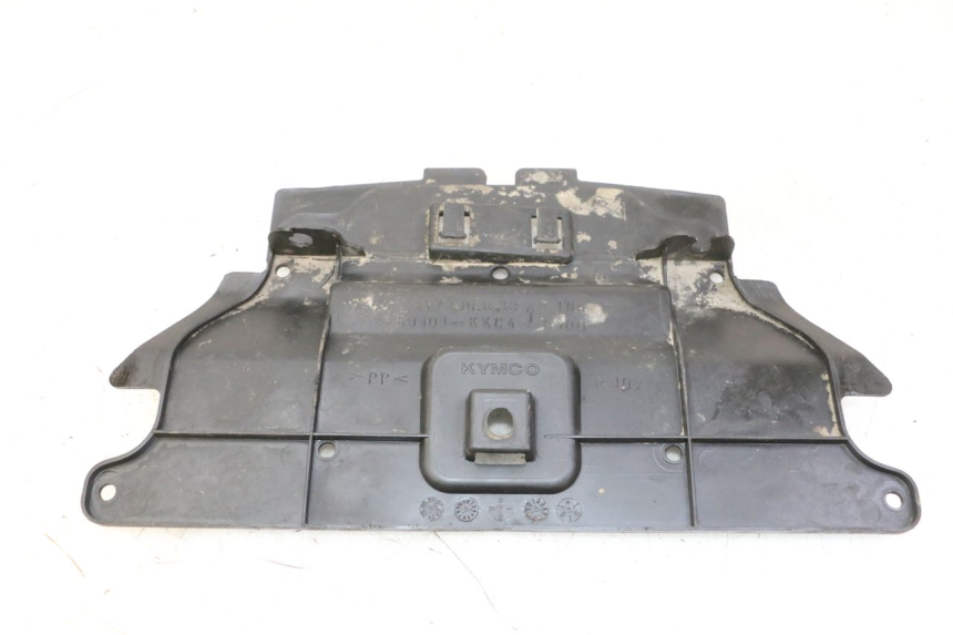 photo de PASSAGEM DA RODA TRASEIRA KYMCO GRAND DINK 125 (2008 - 2014) - Detalhe da peça